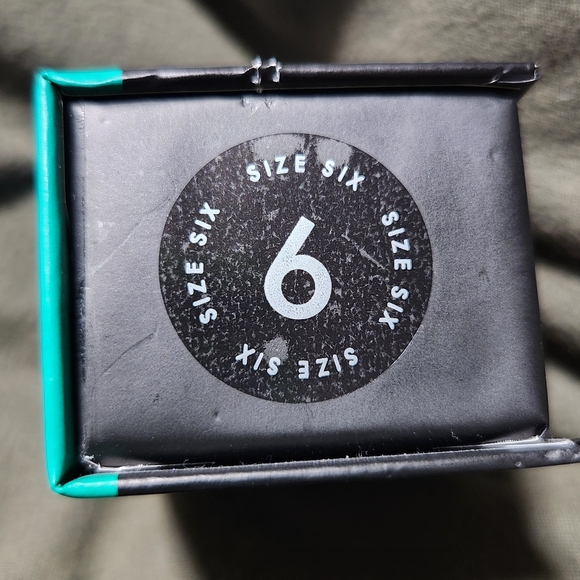 reign "the villian collection"wings of a raven CZ on hematite. - Picture 3 of 8